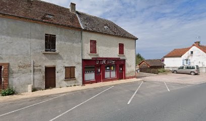 La Lune Rousse, Salle de Spectacles à Saint-Voir
