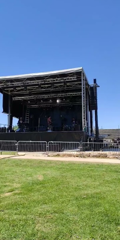Théâtre De Verdure Des Genêts, Salle de Spectacles à Valdivienne