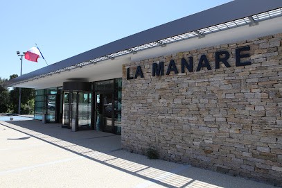 La Manare, Salle de Spectacles à Saint-Mitre-les-Remparts