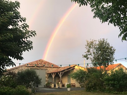 Spectacles à la Ferme de Grangeneuve, Salle de Spectacles à Villeréal
