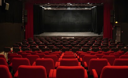 Theater of Eden, Salle de Spectacles à Sénas