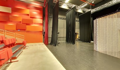 Larreko Kulturgunea Cultural Space, Salle de Spectacles à Saint-Pée-sur-Nivelle