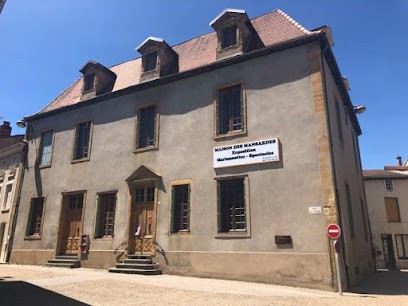 Kfé-Théâtre Les Mansardes, Salle de Spectacles à Saint-Symphorien-de-Lay