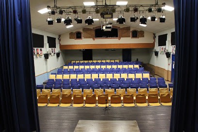 Théâtre de la Doue, Salle de Spectacles à Saint-Christophe-du-Bois