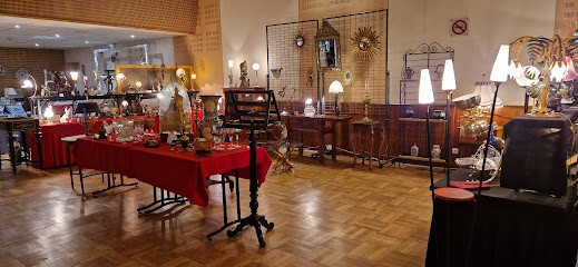 Salle De Fêtes, Salle de Spectacles à Saint-Aignan