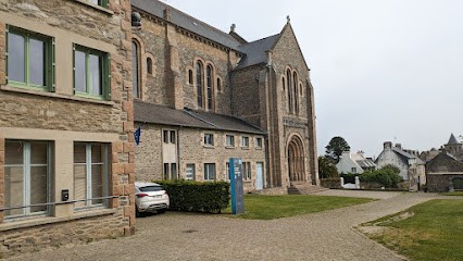 Theatre De l'Arche, Salle de Spectacles à Tréguier