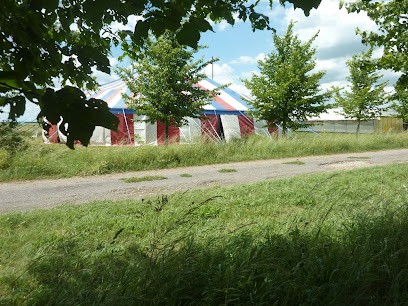 La Grand Cour, Salle de Spectacles à Saint-Michel